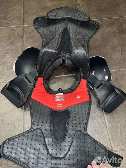 Нагрудник хоккейный bauer1xlite