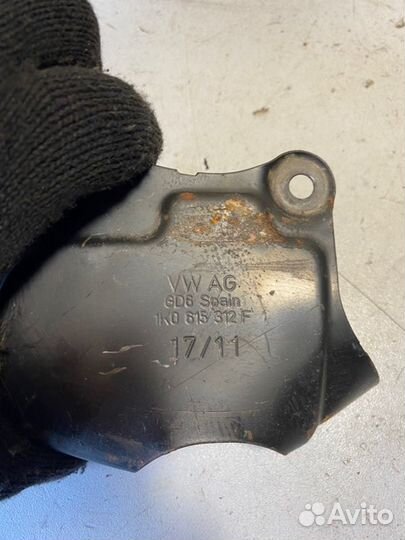 Пыльник тормозного диска передний правый