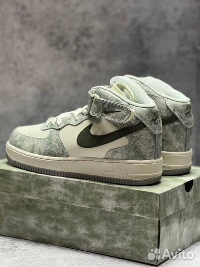 Кроссовки Nike Air Force 1 High зимние (Арт.43416)