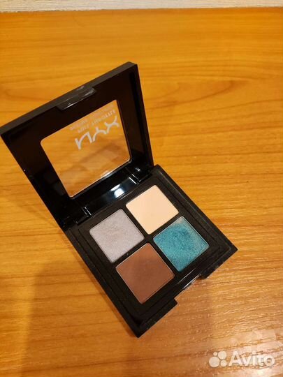 Тени для век