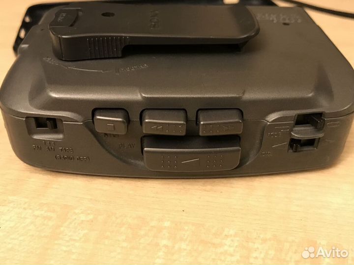 Кассетный аудиоплеер Sony Walkman наушники