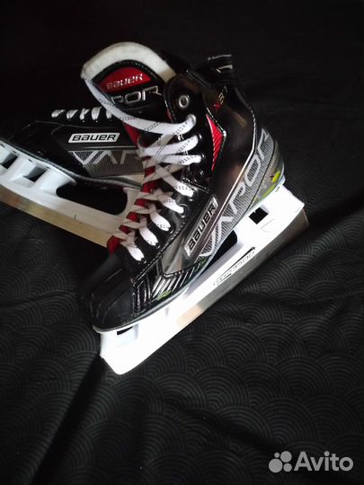 Хоккейные коньки bauer vapor