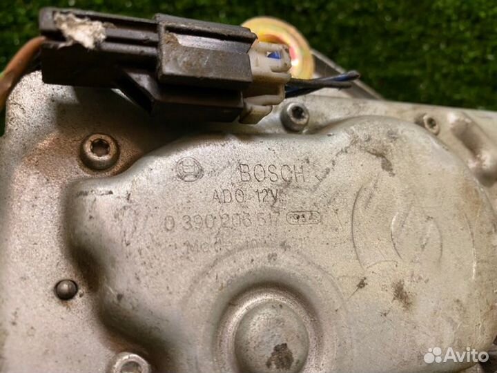 Моторчик стеклоочистителя задний Mitsubishi