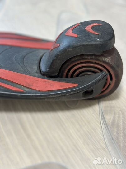 Самокат детский трехколесный