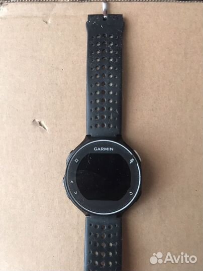 Часы Garmin Forerunner 235