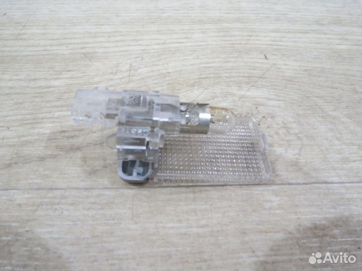 Плафон салонный Ford Mondeo