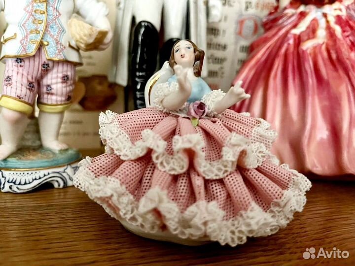 Статуэтка балерина кружевной фарфор (Germany)