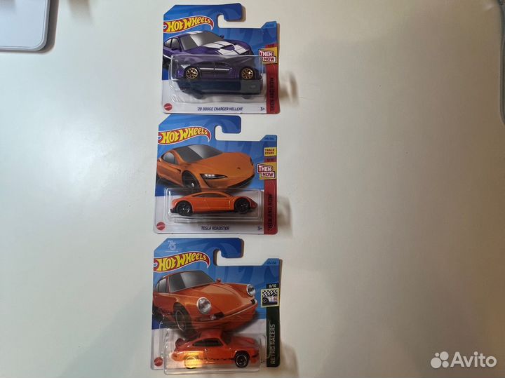 Hot wheels машинки