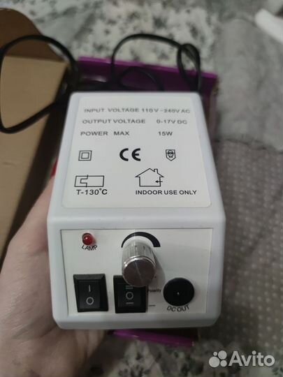 Аппарат для маникюра и педикюра с фрезами