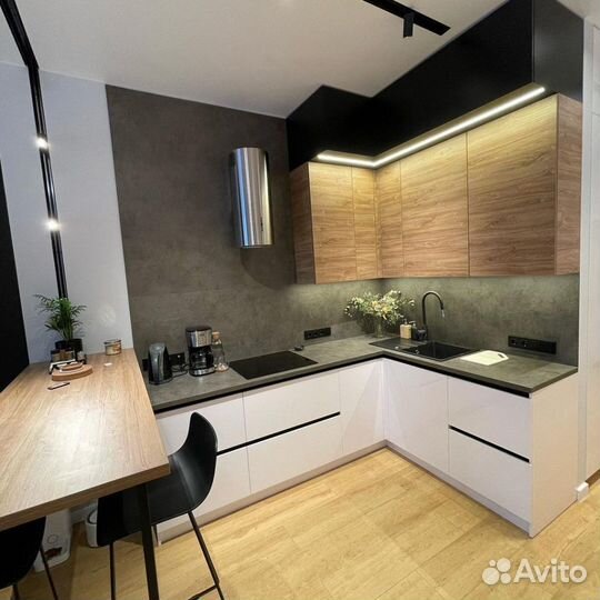 Кухонный гарнитур угловой