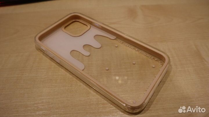 Чехол на iPhone 12