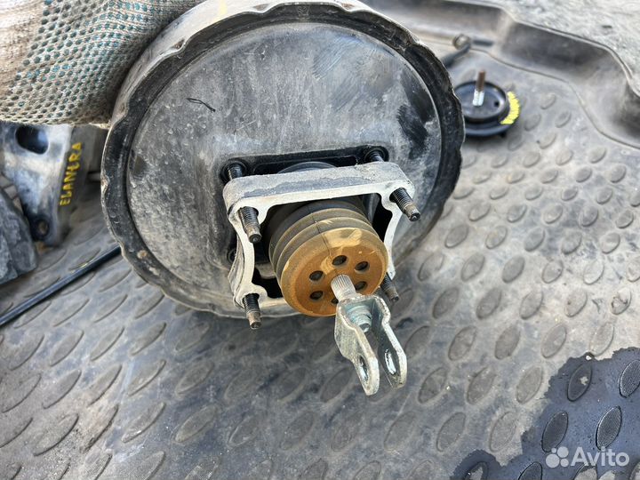 Ваккумный усилитель тормозов Huyndai Elantra XD