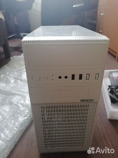 Игровой корпус для пк белый