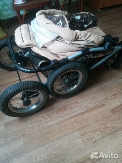 Коляска capri elis