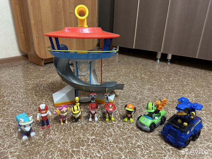 Щенячий патруль база и щенки