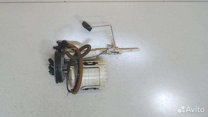 Насос топливный электрический Volkswagen Passat 4