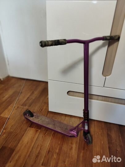 Трюковой самокат