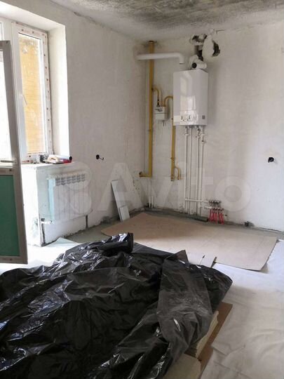 3-к. квартира, 92 м², 1/3 эт.