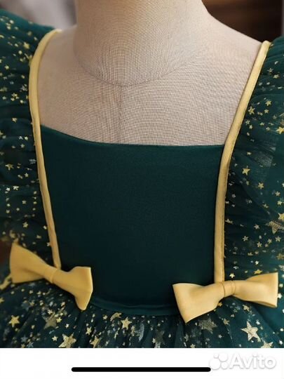 Праздничное платье на девочку