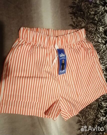 Шорты женские