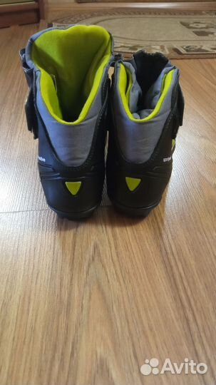 Лыжные ботинки 40 размер