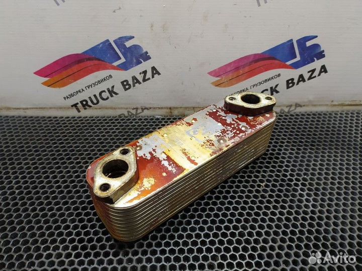 697102301 Радиатор масляный Man TGA