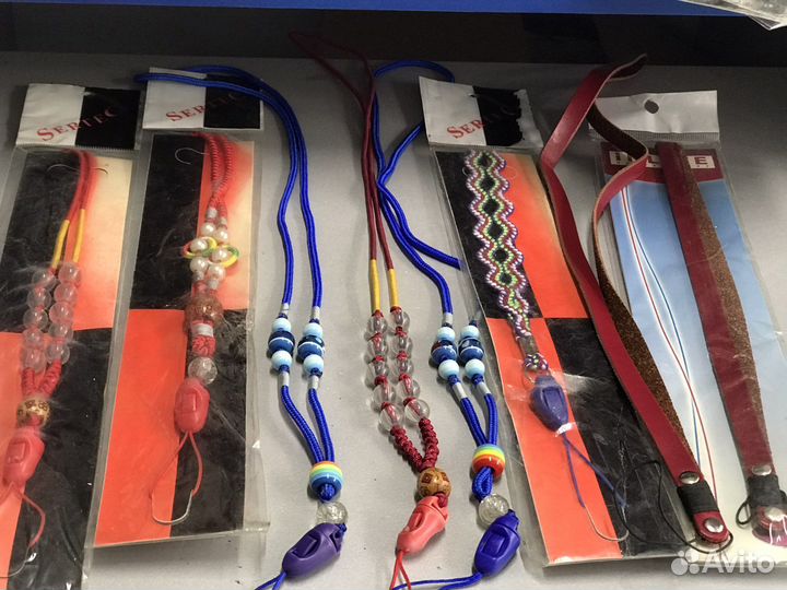 Шнурок-брелок