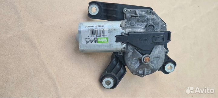 Мотор заднего дворника opel zafira