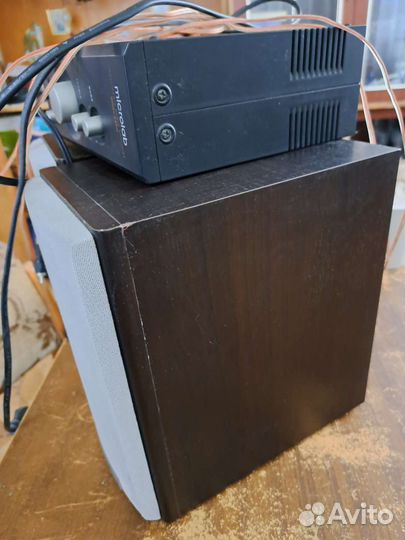 Акустические колонки microlab