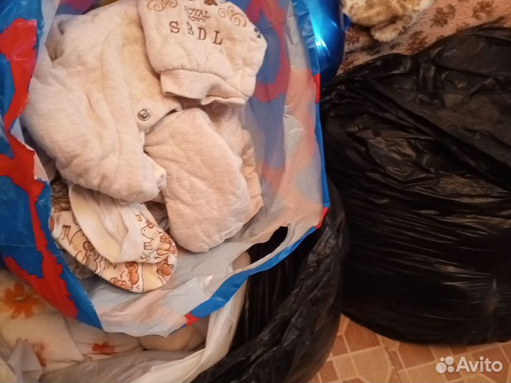 Детские вещи пакетами (много, разные)