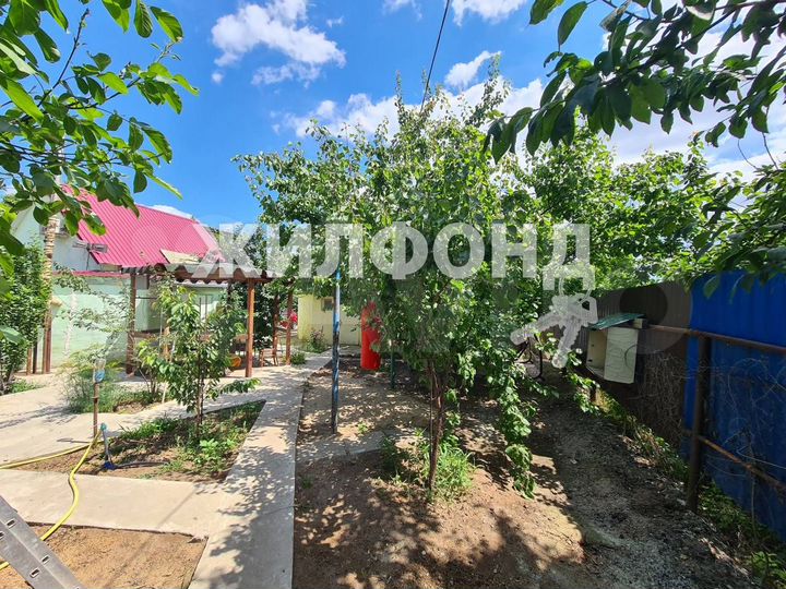 Дом 51 м² на участке 6 сот.