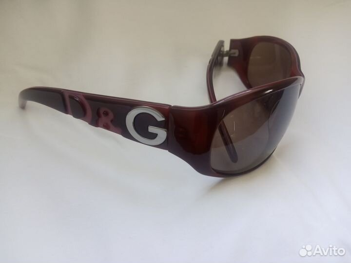 Солнцезащитные очки женские италия