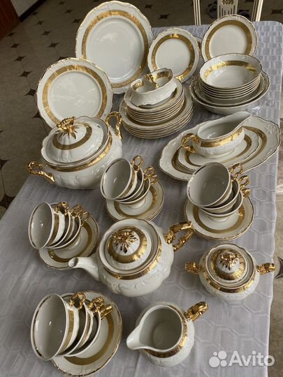 Столовый и чайный сервиз 12 персон
