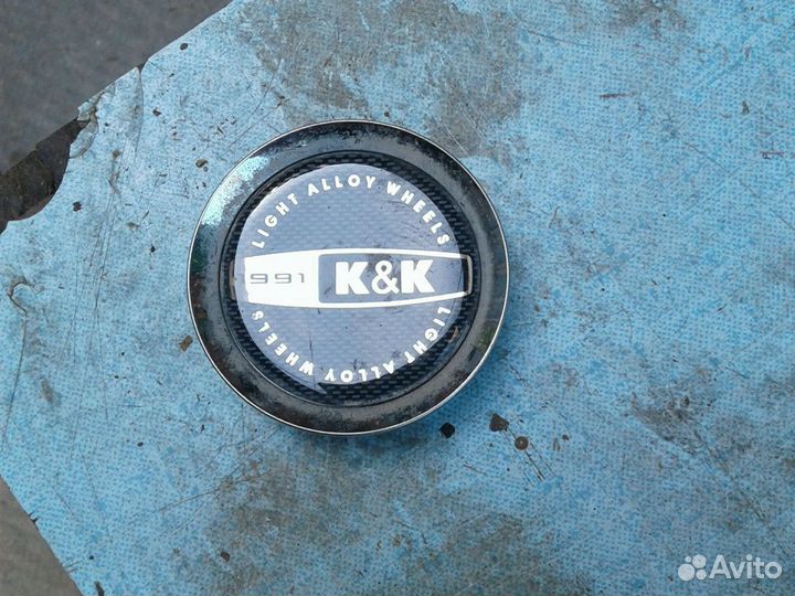 Заглушка на литой диск