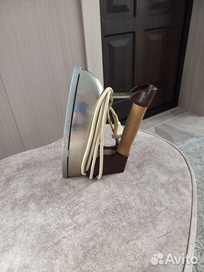 Утюг производственный