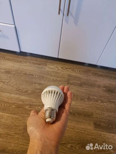 Лампа светодиодная