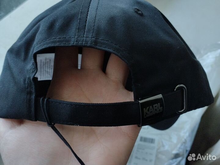 Karl lagerfeld кепка
