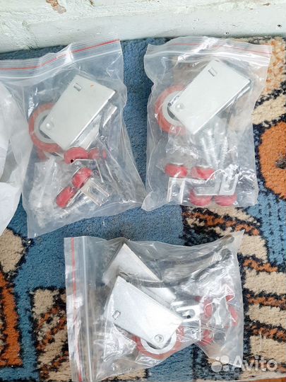 Мебельная фурнитура полозки, ручки, петли и т.д