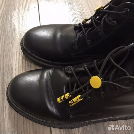 Ботинки женские