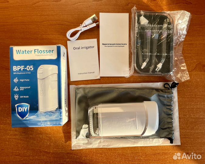 Ирригатор для зубов портативный складной Новый