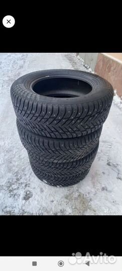 Nokian Tyres Hakkapeliitta 10 265/60 R18