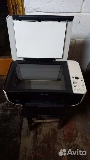 Цветной лазерный принтер canon
