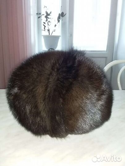 Берет женский норковый