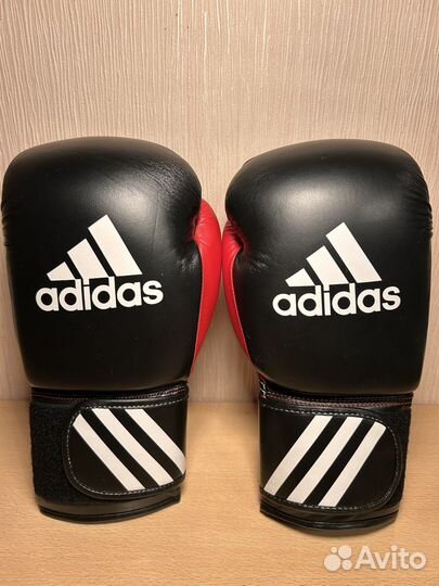 Боксерские перчатки 14 oz