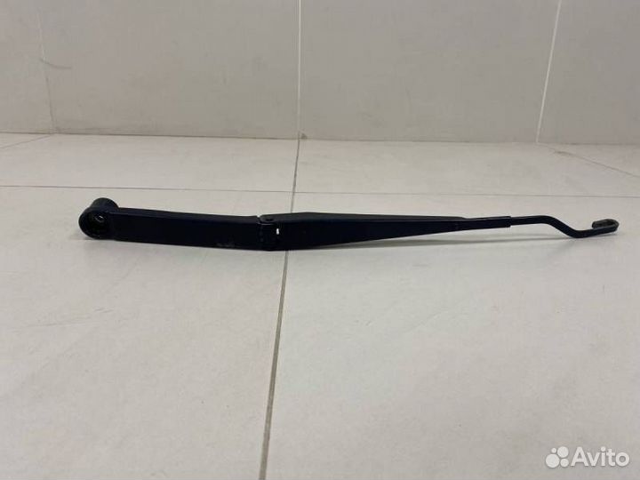 Поводок стеклоочистителя передний левый Hyundai So
