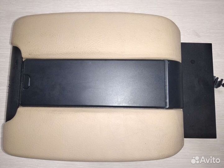 Бмв е39 из Японии подлокотник выдвижной