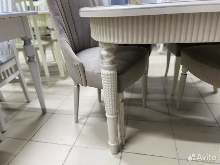 Кухонный стол раскладной. столы стулья