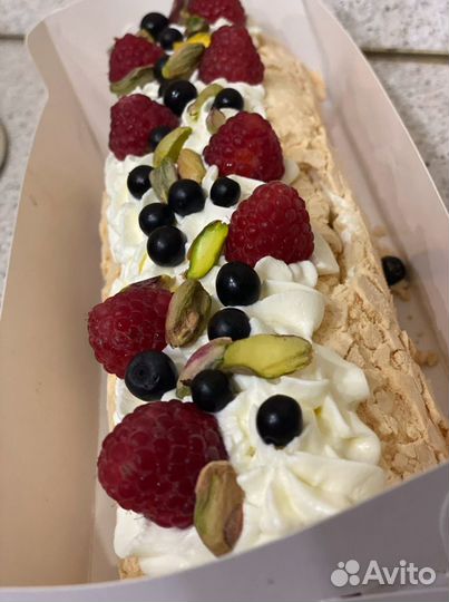 Меренговый рулет