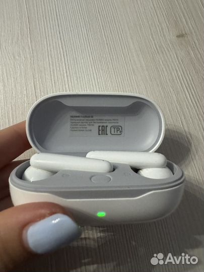 Беспроводные наушники Huawei Freebuds Se