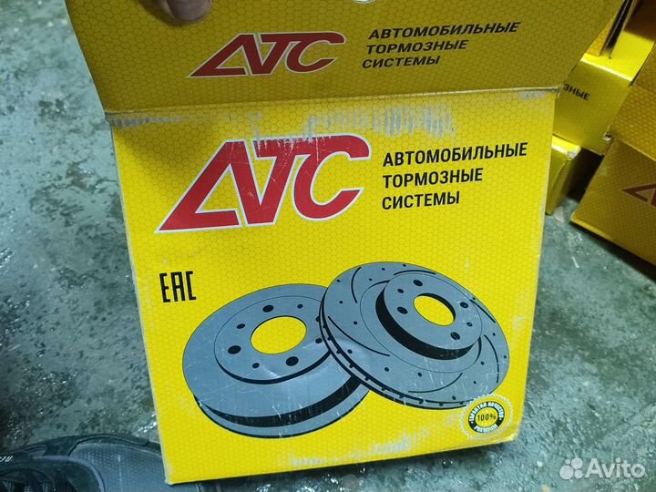 Диск переднего тормоза Renault Logan